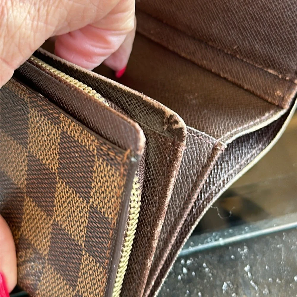Louis Vuitton Tresor Wallet Damier Ebene